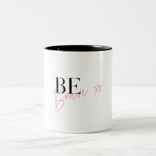 勇敢であ前向きるやる気を起こさせる感動的 ツートーンマグカップ (中央)