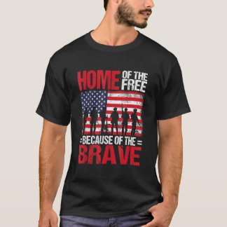 勇敢なアメリカの旗のために無料の家 Tシャツ