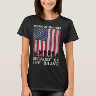 勇敢なアメリカの旗のために無料の家 Tシャツ