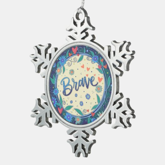 勇敢なフローラかわいらし感動的鼓動 スノーフレークピューターオーナメント (右)