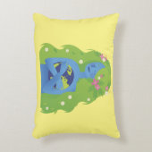 勇敢な女性のための地球の日 アクセントクッション (正面(垂直))