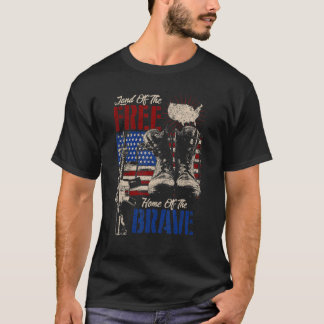 勇敢な米国の自由な家の土地の退役軍人ブーツ Tシャツ