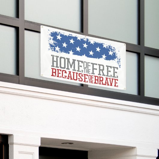勇敢な米国国旗のために無料のホーム 横断幕 (ビルの外側)