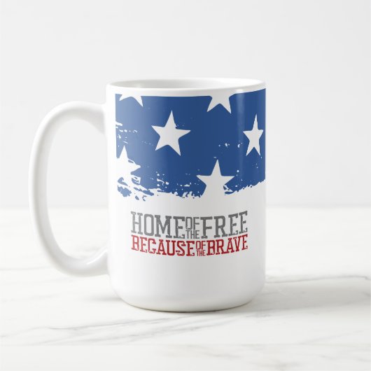 勇敢な者の故に自由の家 米国旗 コーヒーマグカップ (左)