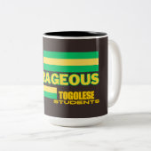 勇気あるトーゴの学生マグ ツートーンマグカップ (正面右)