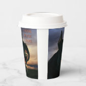 勇気があれば飲め。大きな黒い犬 紙コップ (左)