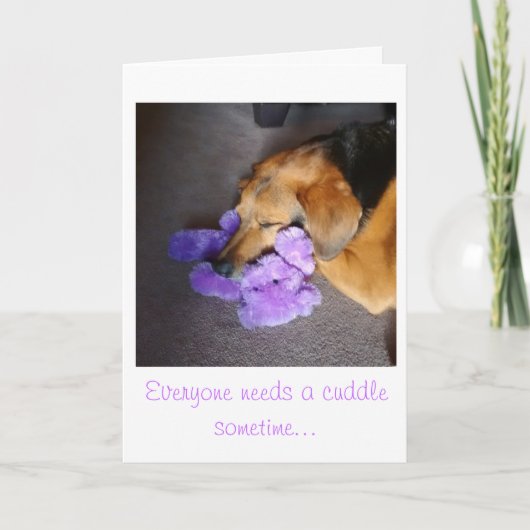 勇気付けられる子犬はテディベアカッドルを取る カード (正面)