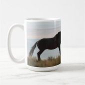 勇気及び名誉の~の息子及び雄親の野生のムスタングのマグ コーヒーマグカップ (左)