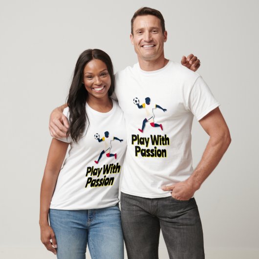 動いている動的サッカー選手 Tシャツ (ユニセックス)