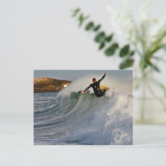 動いている2人 ポストカード (スタンド正面)