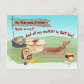 動く茶色のダックスフンド犬のおもちゃ我々の新しい家      ポストカード (正面)