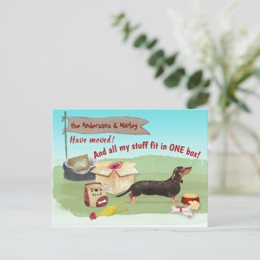 動く黒いダックスフンド犬のおもちゃ我々の新しい家 ポストカード (スタンド正面)