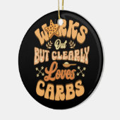 動作するが、明らかにカーブフィットネスTee Moti セラミックオーナメント (左)