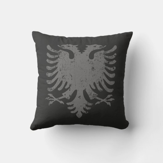 動揺してなアルバニアのワシの紋章付き外衣 クッション (裏面)