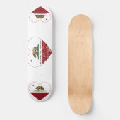 動揺してなカリフォルニア旗のモンテレー公園のハート スケートボード (正面)