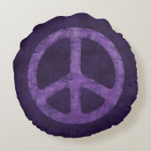 動揺してな紫色のピースサイン ラウンドクッション (裏面)