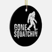 動揺してな行ったSquatchin - セラミックオーナメント (右)