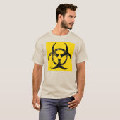 動揺して生物学的災害［有害物質］記号 Tシャツ (正面フル)