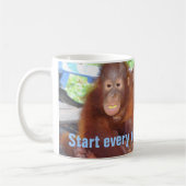 動物が付いているかわいい抱擁マグ コーヒーマグカップ (左)