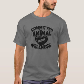 動物の健康にコミットする獣医師 Tシャツ
