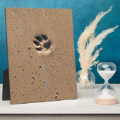 動物の手は砂の中に印刷 フォトプラーク (側面)