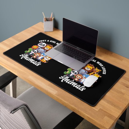 動物を愛する少女で、野生のかわいい動物園の動物 デスクマット (オフィス2)