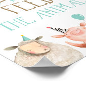 動物を食べ物を与え育てない動物納屋周囲の庭誕生日 ポスター (角)