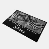 動物ストライプ白黒野生動物アップクローズ ドアマット (アングル)