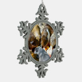 動物モルモット食べズの果実 スノーフレークピューターオーナメント (左)