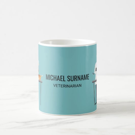 動物付き獣医マン&カスタム文字 コーヒーマグカップ (中央)