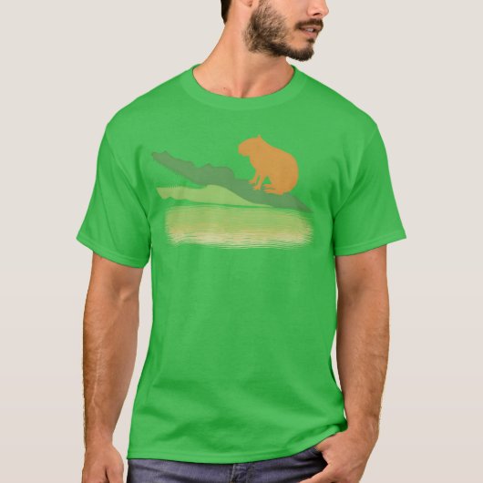 動物園の動物のダジャレ カピバラ ワニの友達 Tシャツ (正面)