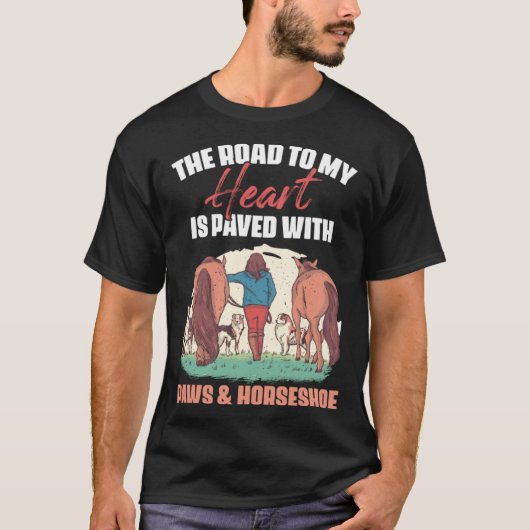 動物好きな農家の人の為の肉球と蹄鉄で舗装された私のハート Tシャツ (正面)