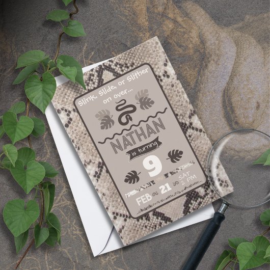 動物柄のヘビ タウペの誕生日招待状 招待状