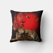 動物虎ヒョウ獅子鳥赤プリント クッション (裏面)