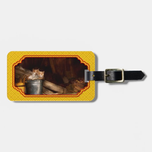 動物 - 猫 - 楽しいバケツ ラゲッジタグ (正面横)