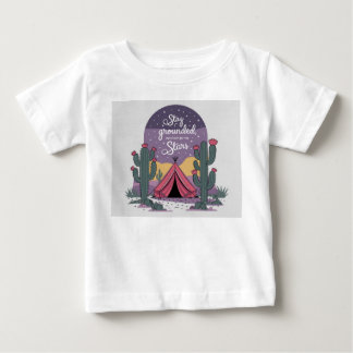 動的宇宙デザイン ベビーTシャツ