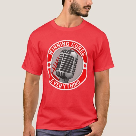 勝利はすべてを癒す家族 Tシャツ (正面)