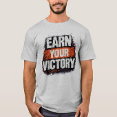 勝利を勝ち取れ グランジ オレンジ タイポグラフィ Tシャツ (正面)