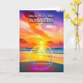 勝利者と歩め AAスローガン 朝日が昇るビーチ カード (黄色い花)