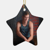 勝利者のネイルジョーンズの先輩の写真 セラミックオーナメント (左)