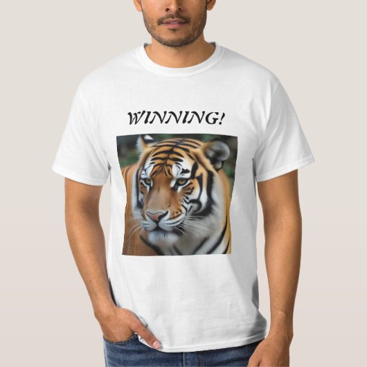 勝利!トラTシャツ Tシャツ (正面)