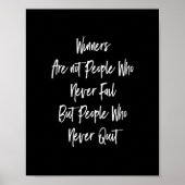 勝者とは、事実を知らない人々ではなく、私たちの人々である ポスター (正面)