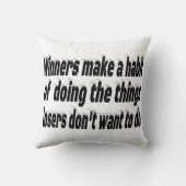 勝者の敗者のやる気を起こさせる引用文 クッション (裏面)