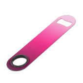 勾配のモノグラムを飾るシンプルな黒 スピード栓抜き (裏面アングル)