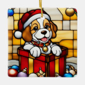 包まれたクリスマスの子犬のステンドガフェイクラス セラミックオーナメント (正面)