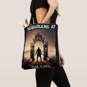 包囲攻撃：アメリカの門の蛮族 トートバッグ (クローズアップ)