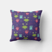 化けおもしろい物と可愛いエイリアン クッション (裏面)