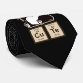 化学パンダによって発見されるかわいい ネクタイ (ロール)