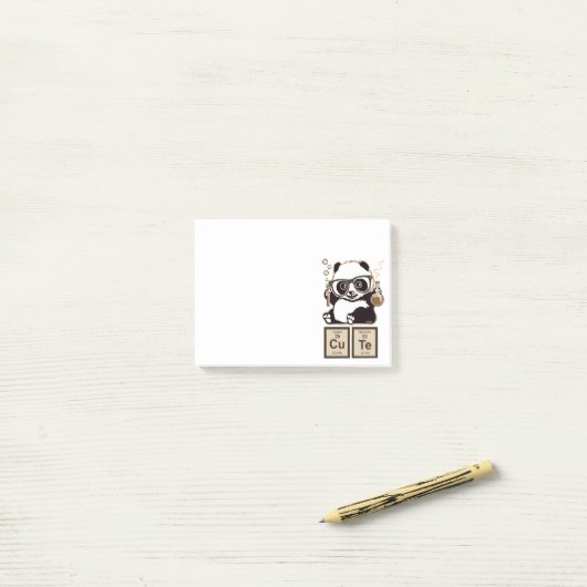 化学パンダによって発見されるかわいい ポストイット (デスク上)