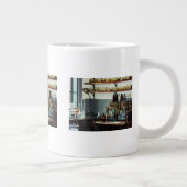 化学品ボトル付き机 ジャンボコーヒーマグカップ (右)